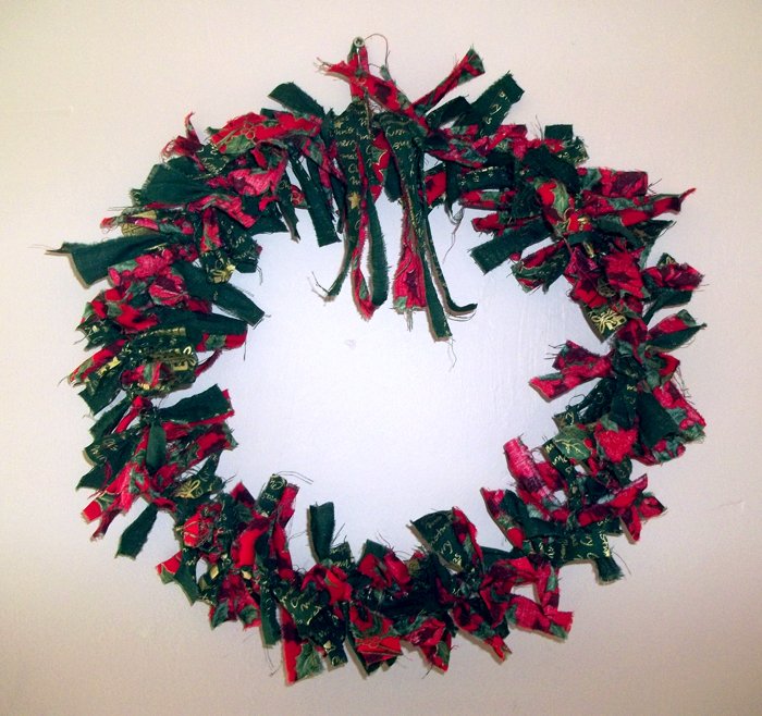 Things to make and do - Make a Shabby Fabric Wreath