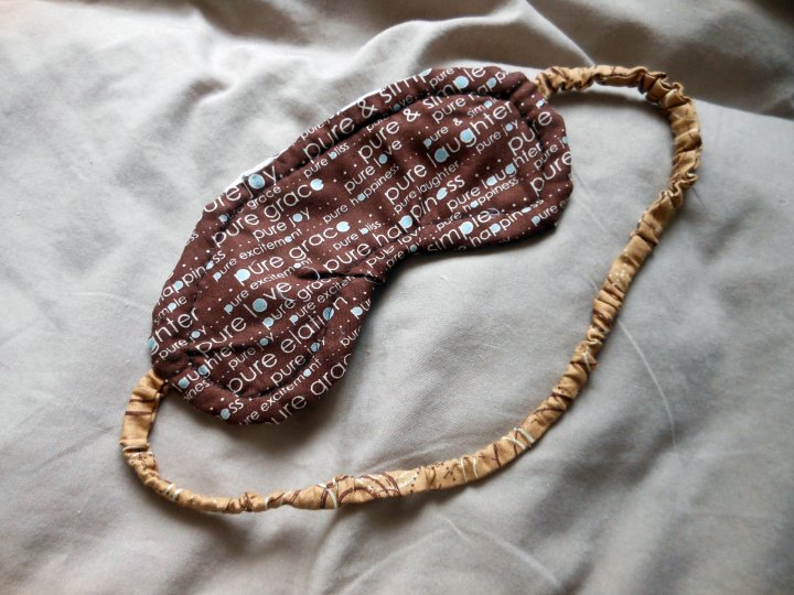 Things to make and do - Gallery: Sleep Eye Mask by Sharon Dews