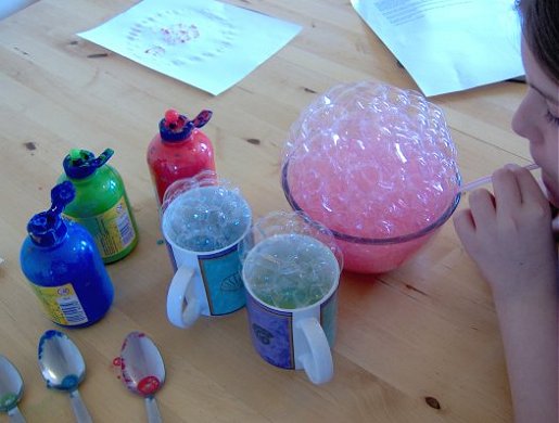 Things to make and do - art: Bubble Painting