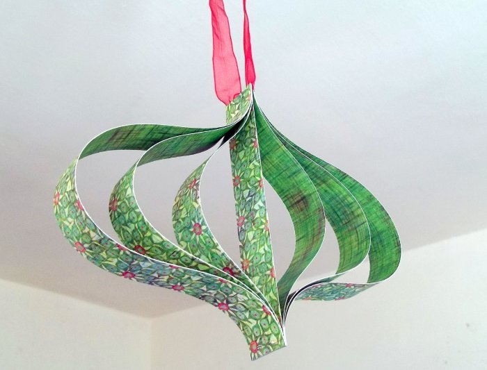 Things to make and do - Curved Paper hanging decoration